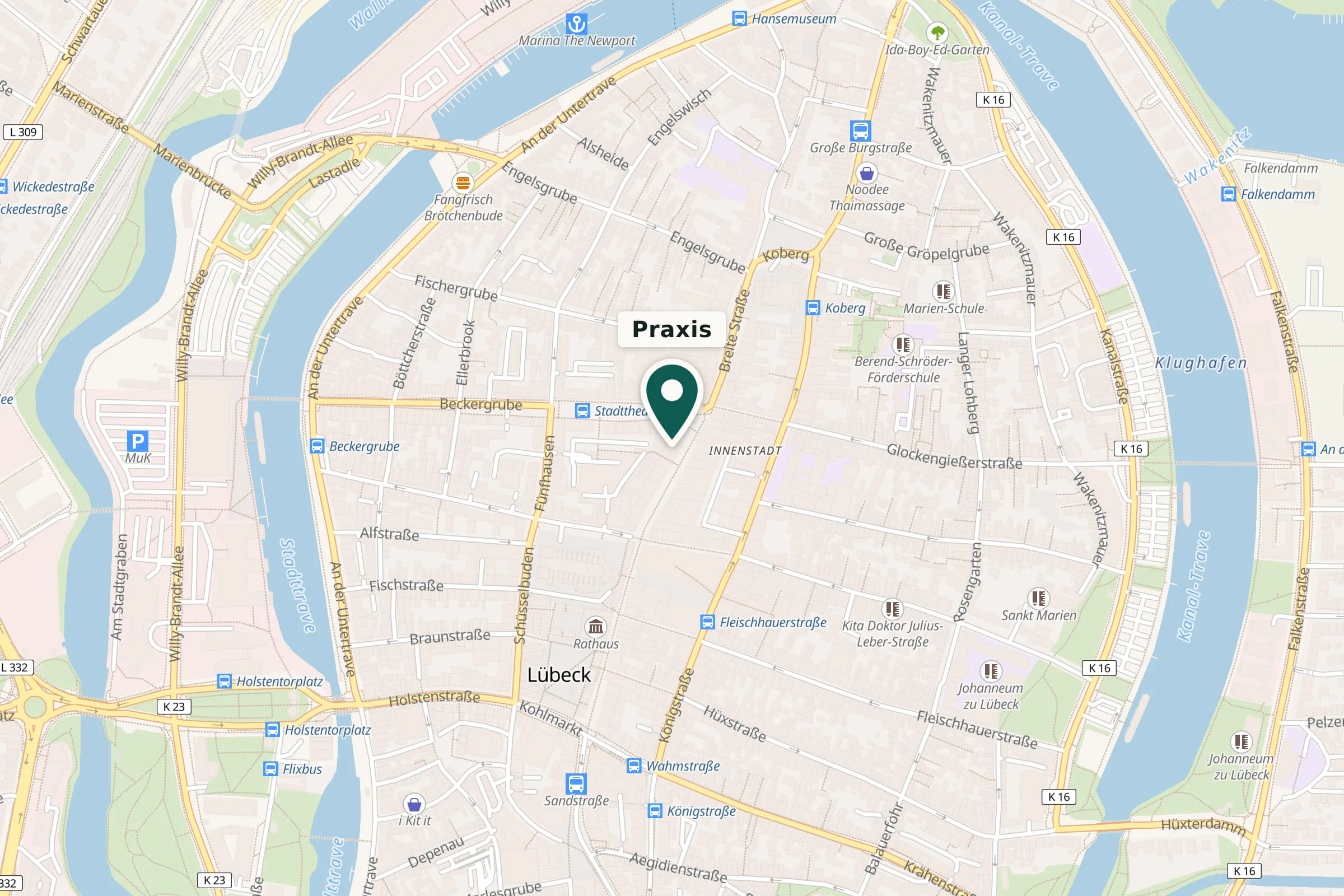 Kartenausschnitt der Lübecker Altstadtinsel zwischen Trave und Kanal: Die Praxis an der Breite Straße 44, umgeben von Holstentor, Rathaus, Marienkirche, Koberg und Burgtor.